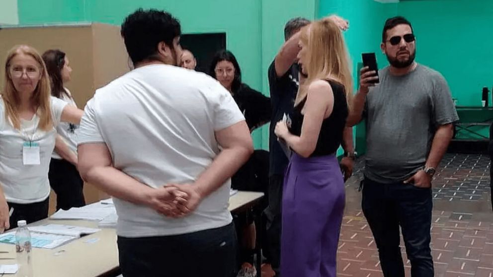 Lilia Lemoine tuvo un grosero error en su voto.