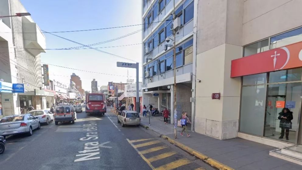 El funcionario judicial fue asaltado tras retirar dinero del banco.