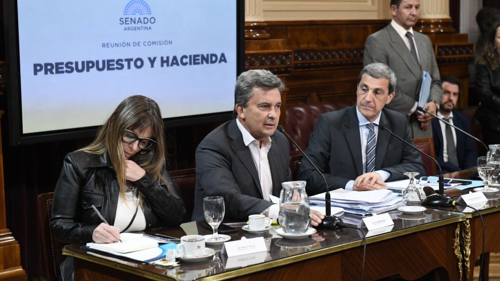 La iniciativa ser� debatida a partir de las 16. (Twitter)