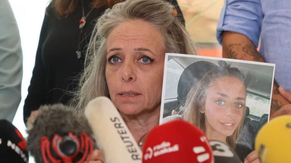 Keren Shem, la madre de Mia, la reh�n francoisrael� de 21 a�os (AFP).