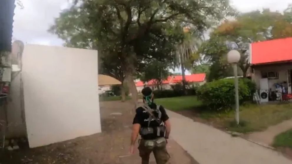 Un terrorista de Hamas grabó su propia muerte y el vídeo se volvió viral en las redes (Imagen captura vídeo).