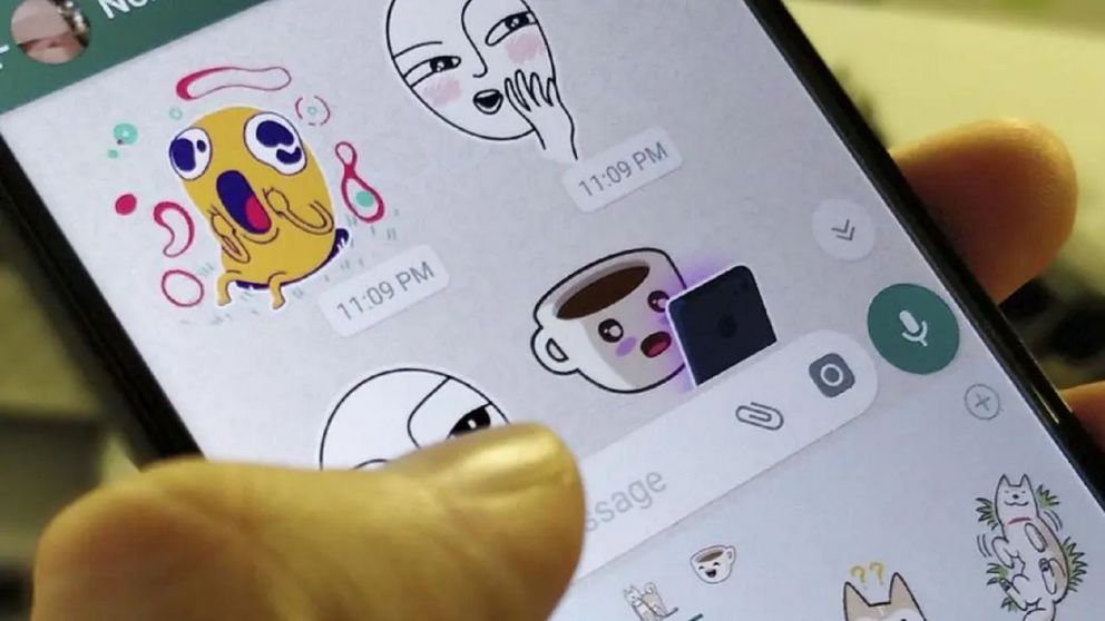 Mirá cómo podés hacer tus propios stickers de WhatsApp y así sumarle diversión a tus conversaciones.