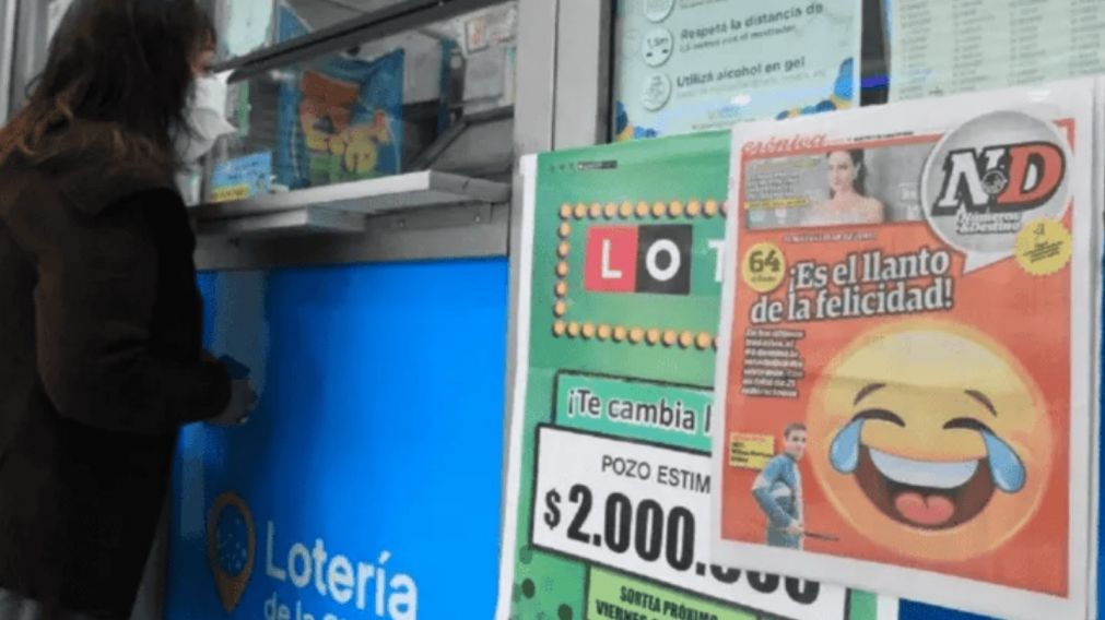 Ganó la lotería, llamó a todo el mundo y presumió el gran premio, pero se llevó un duro golpe (imagen ilustrativa).