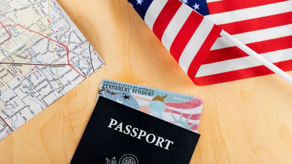 Loter�a de Visas 2025: Conoc� toda la informaci�n importante para postularse al programa que otorga la residencia legal para vivir en Estados Unidos.