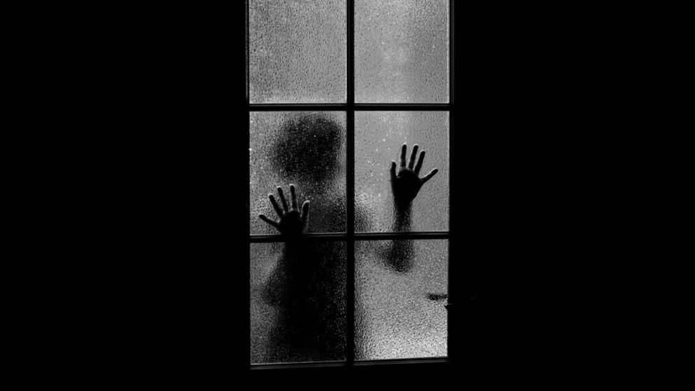 Espeluznante aparici�n de un ni�o fantasma en un centro comercial (Imagen ilustrativa).