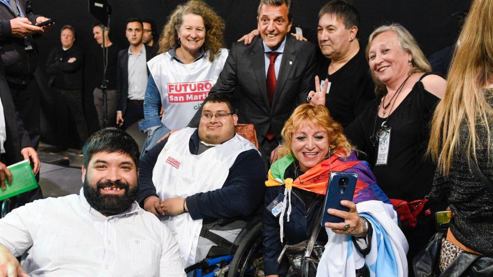 Sergio Massa destacó que se propondrá la "prórroga automática del Certificado Único de Discapacidad".