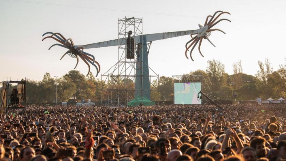 Una multitud vio a Kiss en abril �ltimo en el Parque de la Ciudad (T�lam/Archivo).
