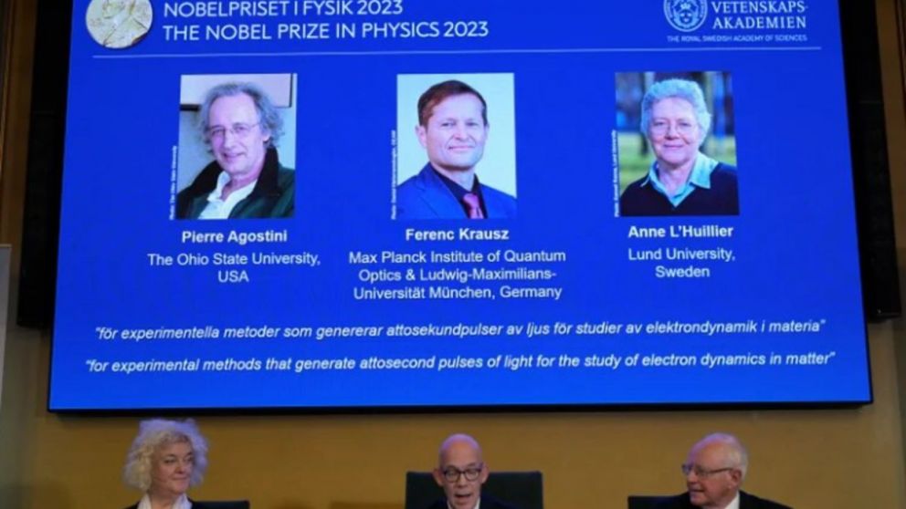 Importante aporte de los ganadores del Premio Nobel de F�sica (Twitter).