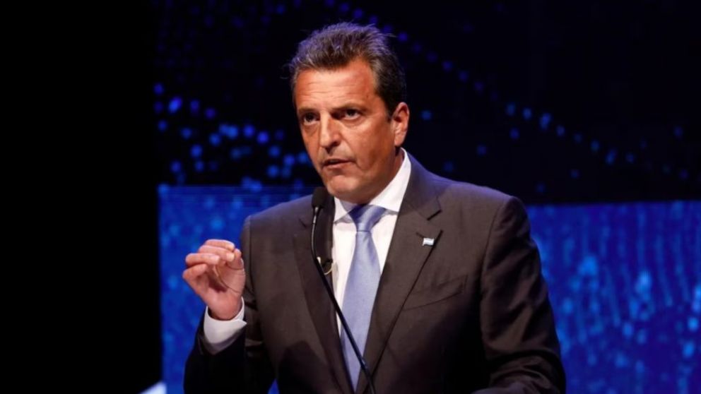 El ministro de Economía adelantó el proyecto en el debate presidencial.