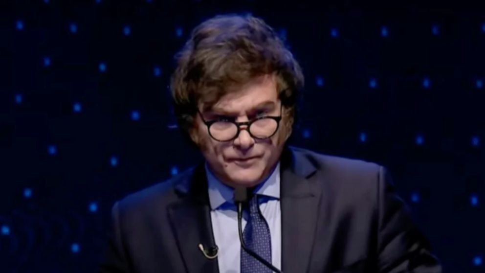 Javier Milei negó la cifra de los 30.000 desaparecidos.