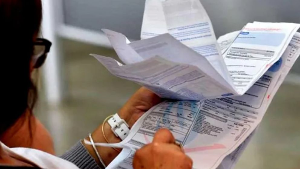 Octubre llega con aumentos confirmados y algunos servicios congelados.