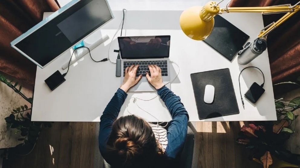 Importante banco abre su búsqueda laboral: qué puestos ofrece y cuáles son los requisitos para postularse