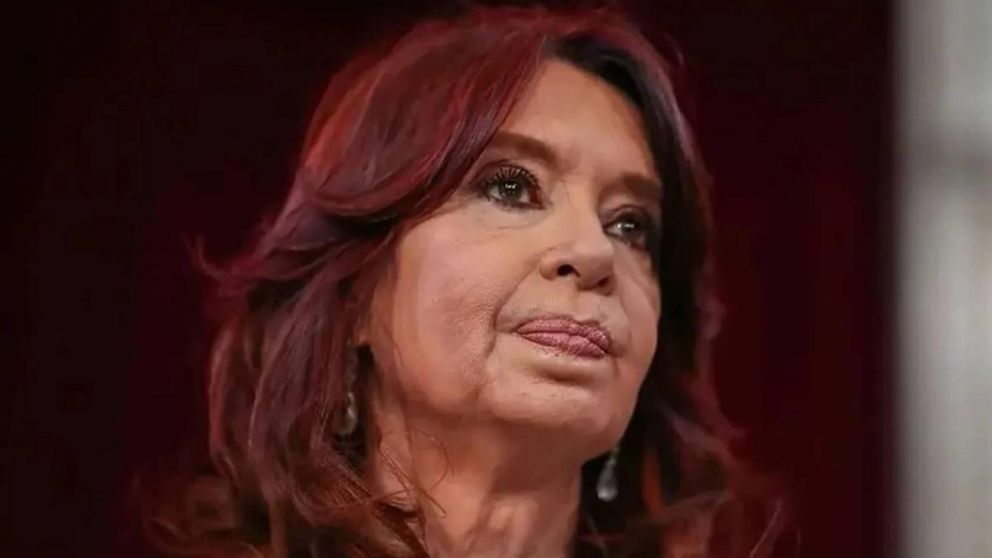 Revocaron el sobreseimiento de Cristina en la causas.
