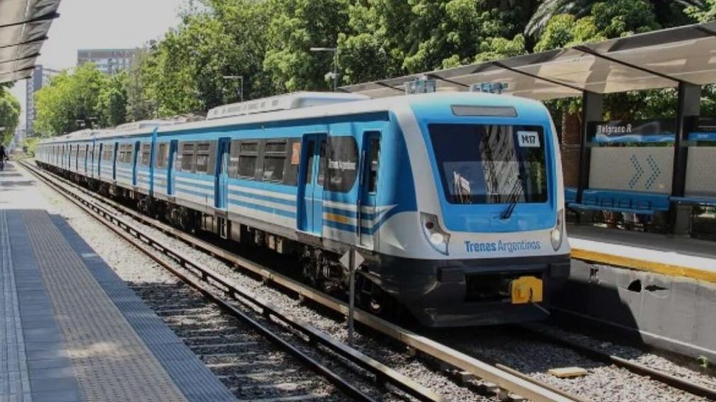 El ramal Tigre del tren Mitre comienza a recuperar su servicio, aunque por ahora las formaciones todavía no llegan a la estación Retiro.