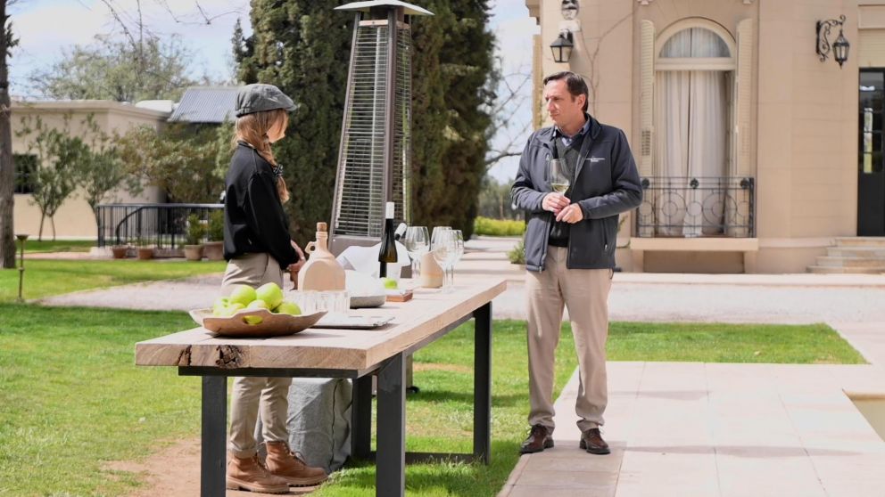 Cada vez más bodegas abren sus puertas a visitantes nacionales.
