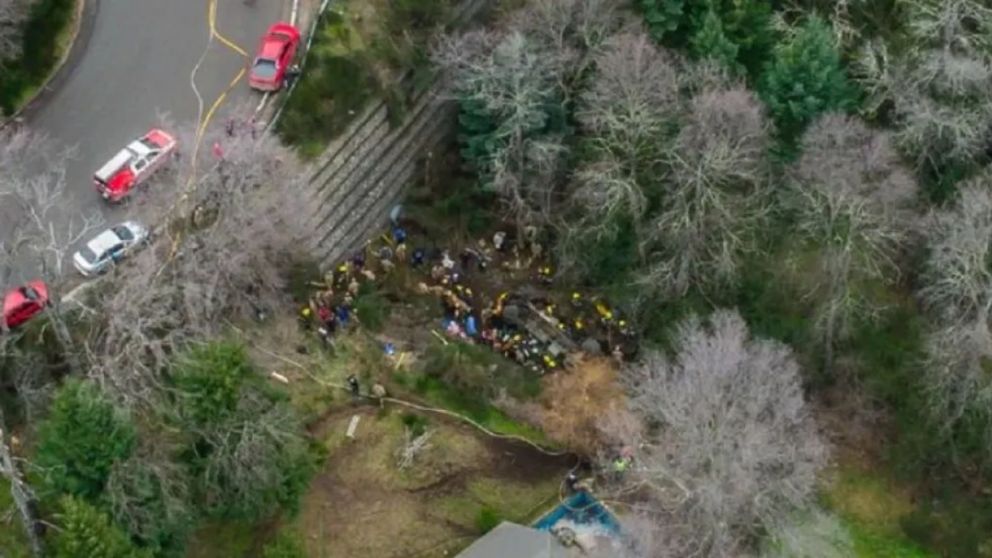 El lugar del accidente donde el micro desbarrancó.