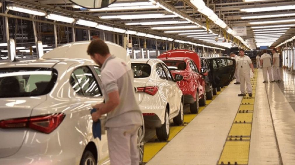 Una empresa lanz� una importante b�squeda de empleados.