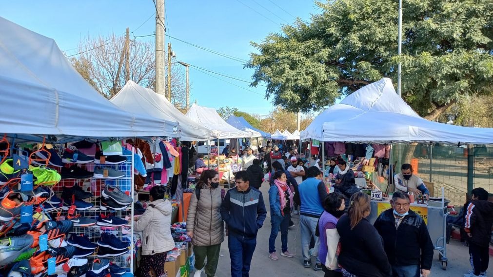 Estos espacios de compra y venta existen hace décadas, pero en los últimos años se convirtieron en un fenómeno que no para de crecer.