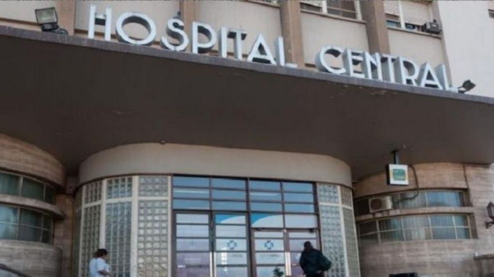 Un mujer cayó por el hueco de un ascensor en un hospital.