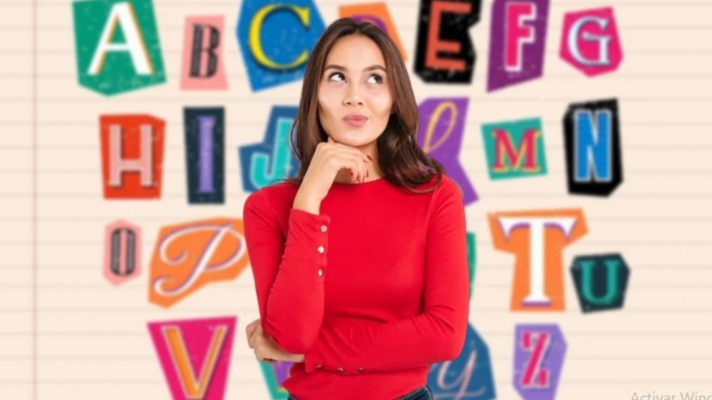 Cuál es el significado de tu vocal inicial y cómo influye en tu energía.