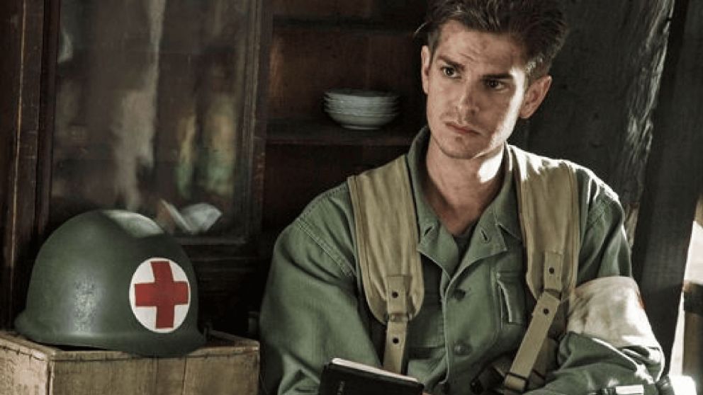 La película bélica protagonizada por Andrew Garfield, que ganó Óscars y está basada en hechos reales