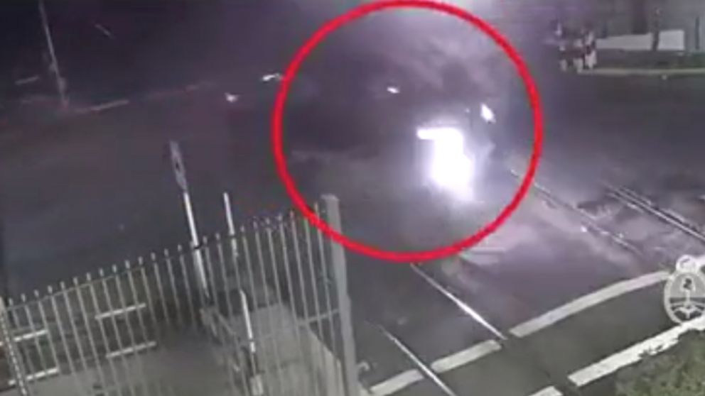 El accidente captado por las c�maras de seguridad de la zona (Foto: Trenes Argentinos).