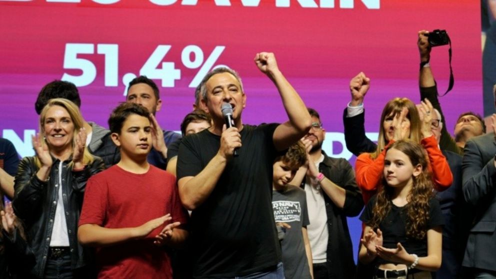 Pablo Javkin se impuso a Monteverde en una elección ajustada y fue reelecto intendente de Rosario (Imagen Rosario3).