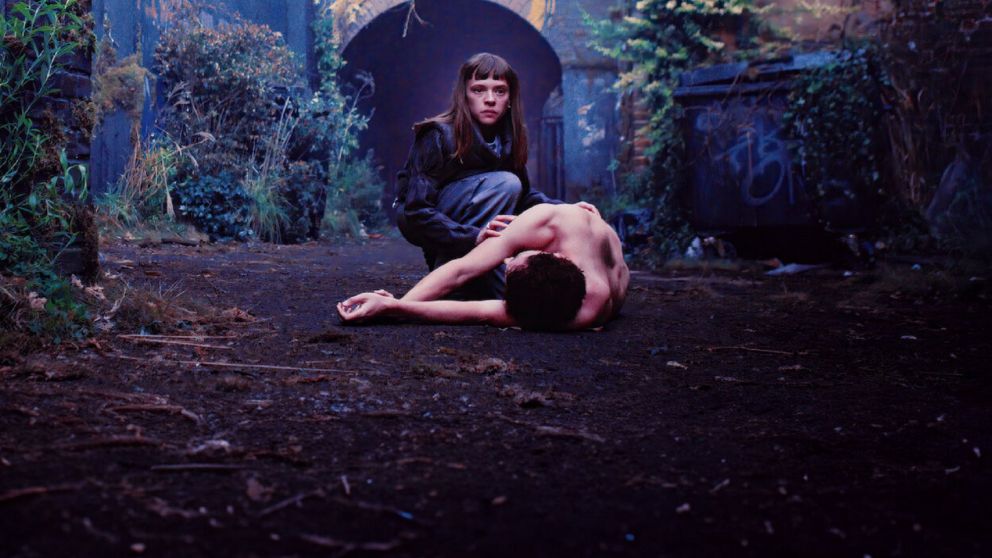 La atrapante miniserie de Netflix que junta drama, suspenso, detectives y diferentes épocas de la historia (Netflix).