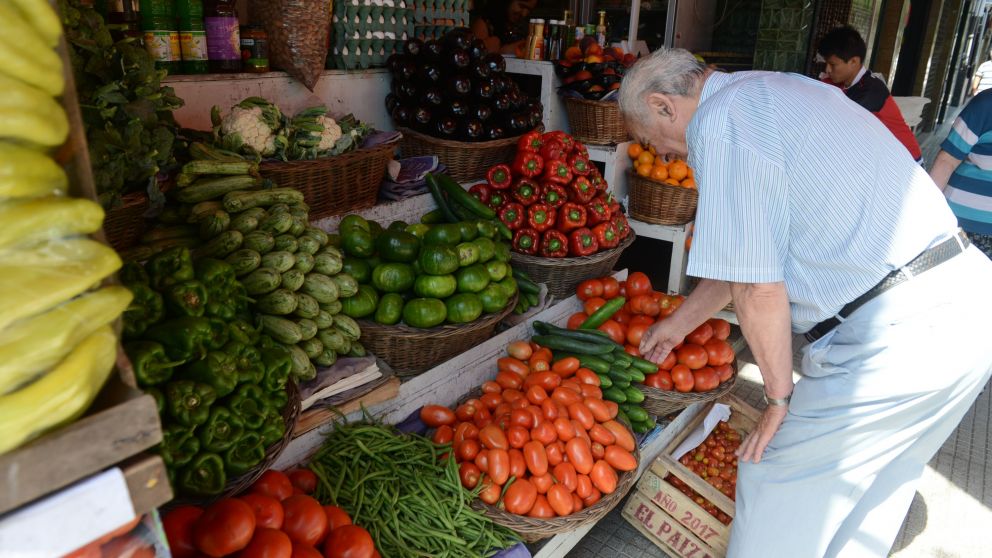 La brecha de precios entre productores y verduler�as de CABA supera el 300%. (Cr�nica/Hernan Nersesian)