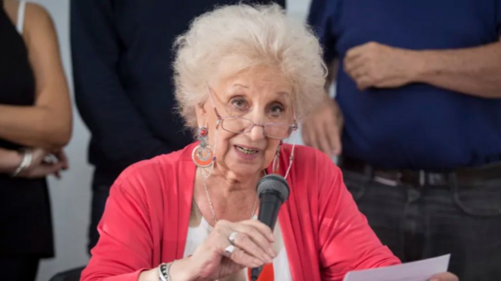 La presidenta de la Asociaci�n Abuelas de Plaza de Mayo apunt� contra Victoria Villarruel.
