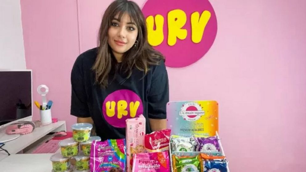 Lucía Mariño creó el primer alfajor vegano de Argentina.