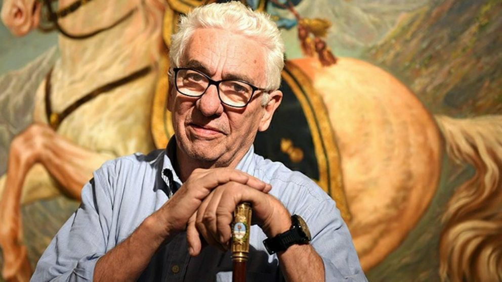 �Bast�n presidencial con "melenita"?�la respuesta de�Pallarols tras la acusaci�n de Javier Milei.