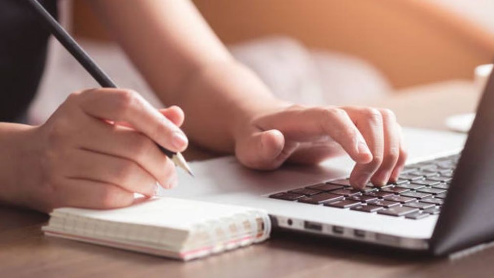 La empresa multinacional ofrece 339 vacantes.