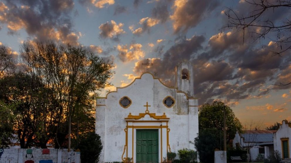 Santa Lucía, el pueblo colonial "escondido" a dos horas de CABA.