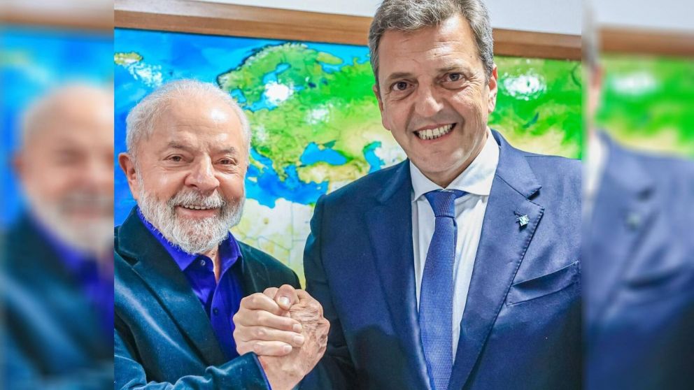 Tres frases de Lula a Sergio Massa: "Dejá de juntar dólares, ¡juntá votos!", "Ese está más loco que Bolsonaro" y"¡Qué burros!, no saben nada de los Brics".