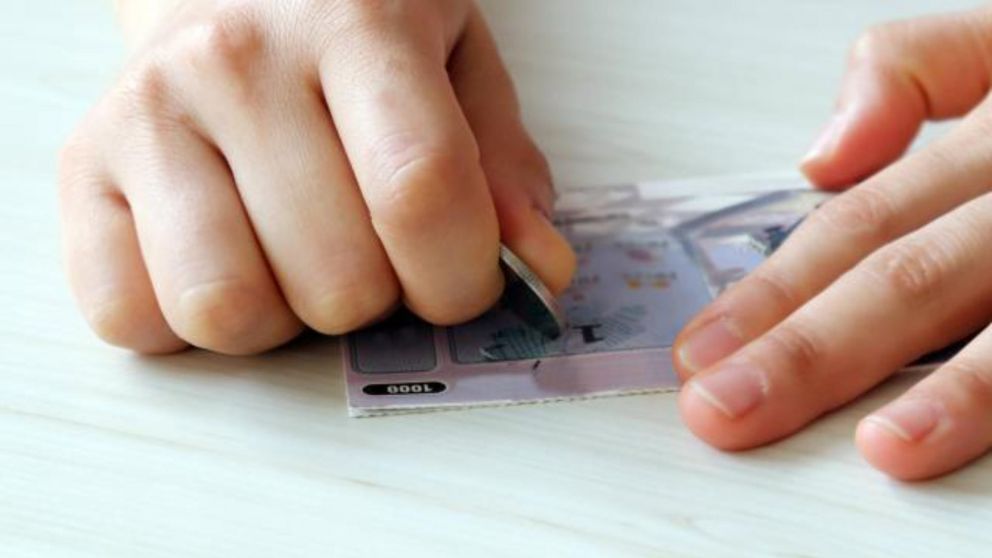 El ganador de la lotería terminó perdiendo todo.