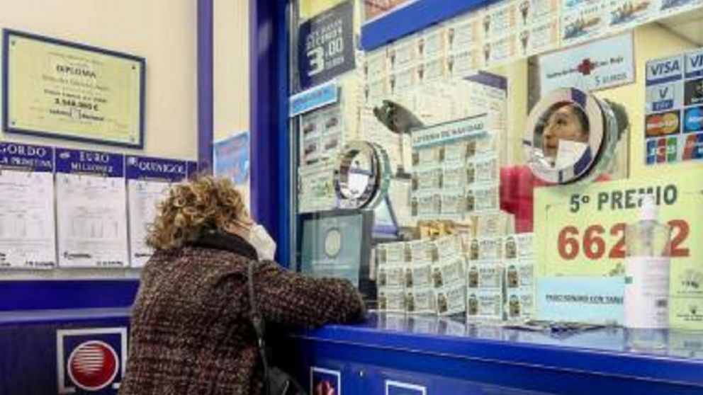 Una mujer ganó 200 mil dólares por su hija.