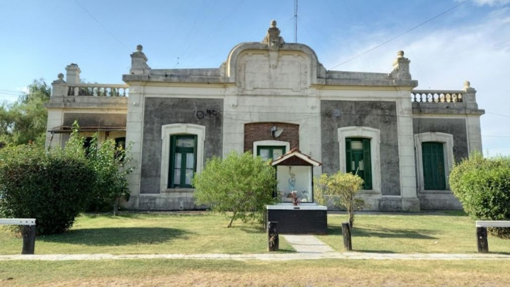 Tres Sargentos, el pueblo "detenido en el tiempo" que invita a desconectar del estrés de la ciudad.