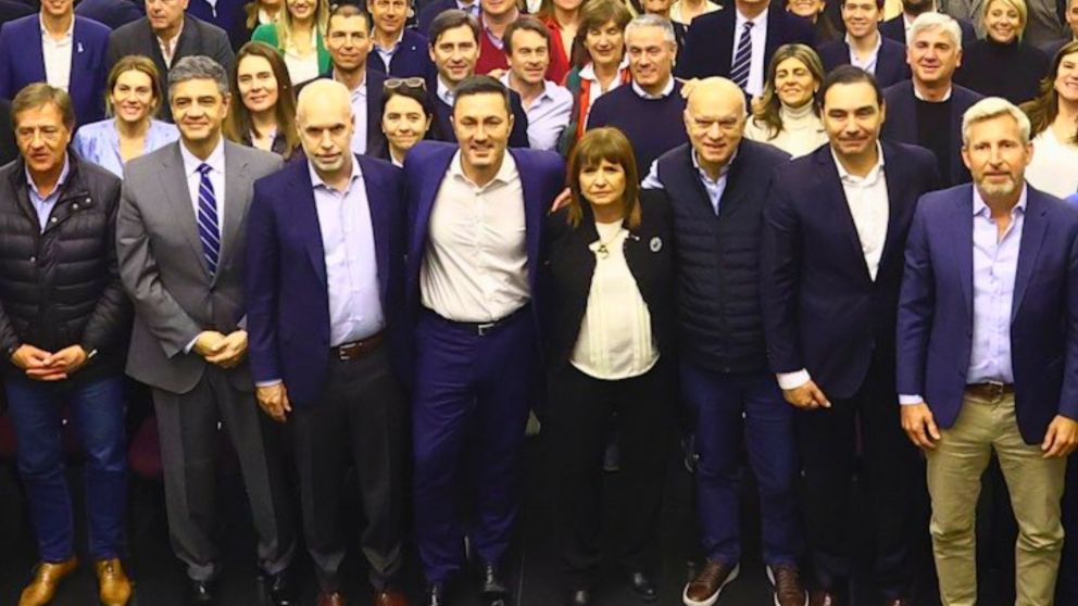Patricia Bullrich encabezó una cumbre de Juntos por el Cambio.