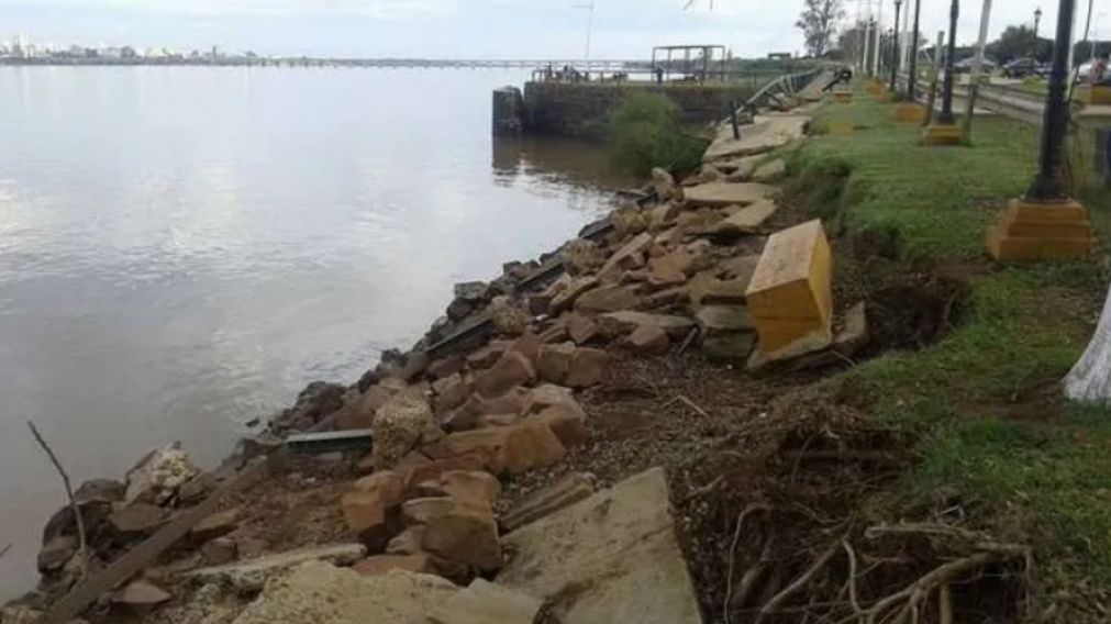 El macabro hallazgo fue en las aguas del Río Uruguay.