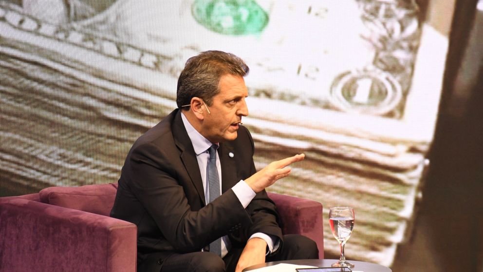 "Hay que compensar el daño que se ha generado por la devaluación", dijo Massa, el último jueves, en una entrevista con Crónica HD (Crónica/Nahuel Ventura).