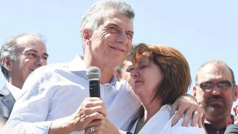 A pesar del elogio de Milei, Mauricio Macri respald� a Patricia Bullrich de cara a las elecciones 2023: "Va a apoyarse en un equipo muy valioso que tiene experiencia".