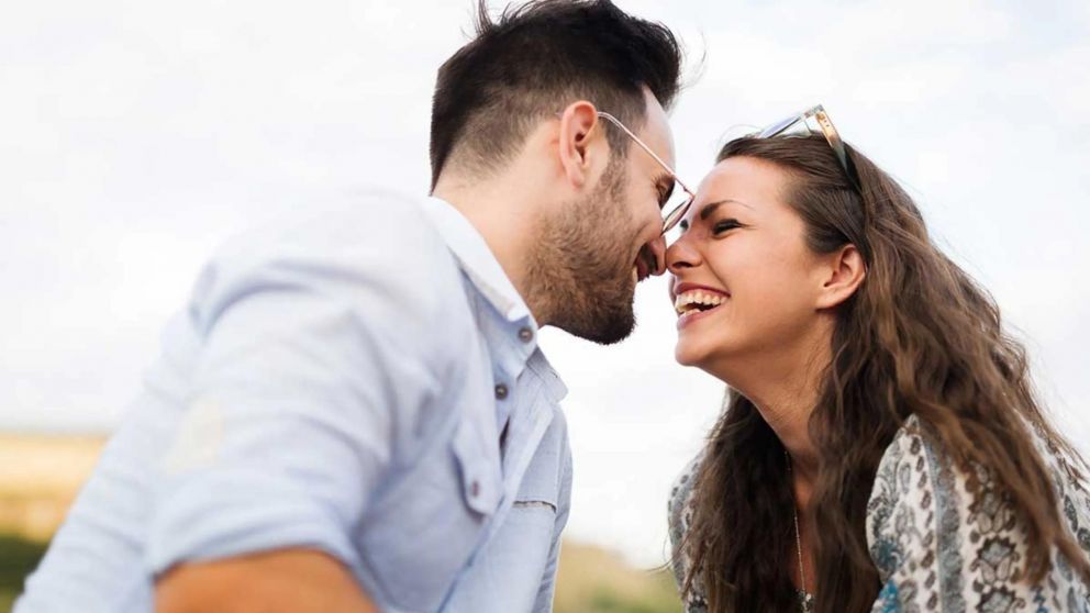Conocé cuáles son los signos más fáciles de enamorar del zodiaco.
