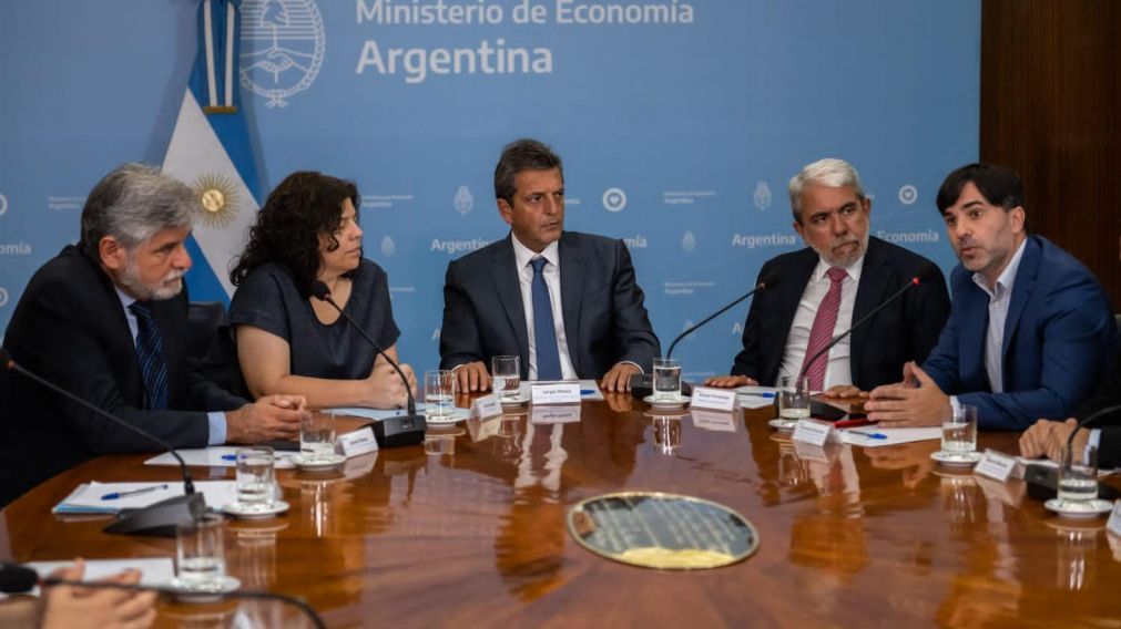 Otorgar�n las primeras licencias de producci�n industrial de cannabis en el pa�s.