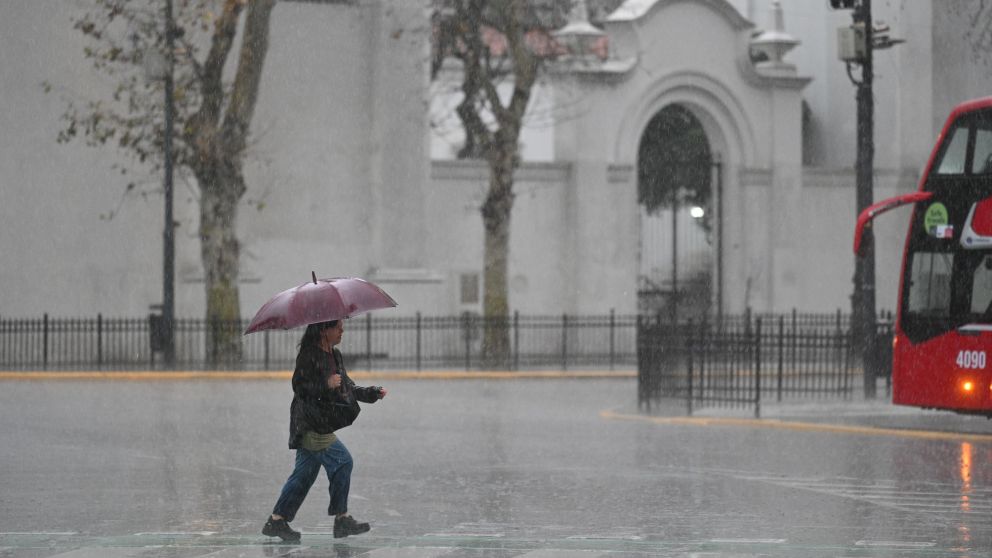 Hay un protocolo de alerta amarilla por el fuerte temporal (Télam).