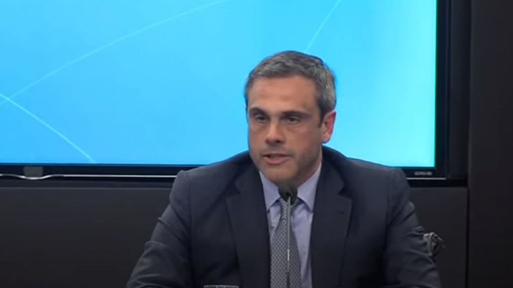 Guillermo Michel durante la conferencia por renovaci�n de acuerdo de precios.