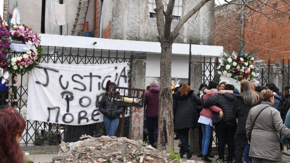 Desgarradora despedida de Morena mientras continúa la investigación (Télam).