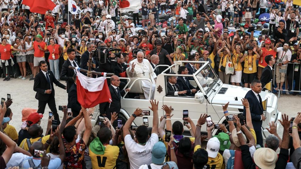 El Papa Francisco cerró la jornada de la juventud en Portugal.