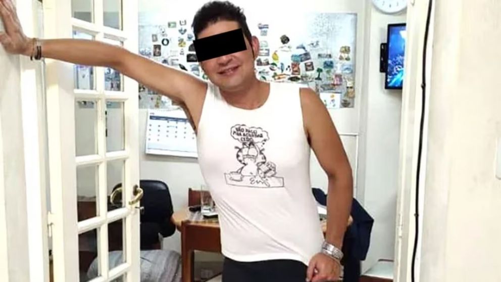 El acusado de manipular el suero con el que envenenó a su marido.