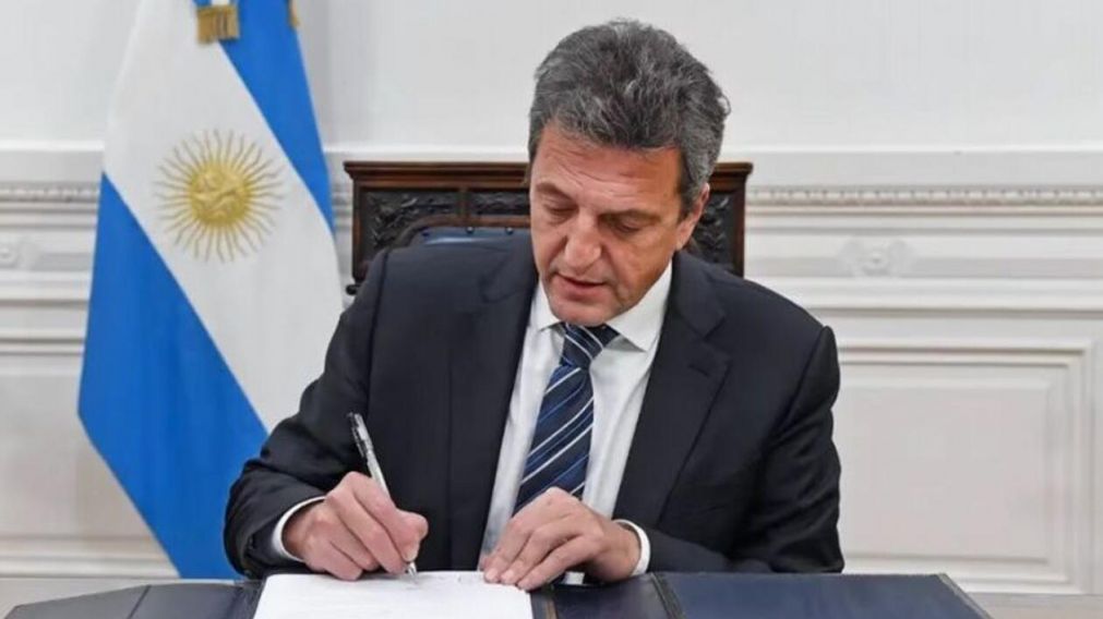 El Gobierno firmó un convenio con Qatar (Archivo).